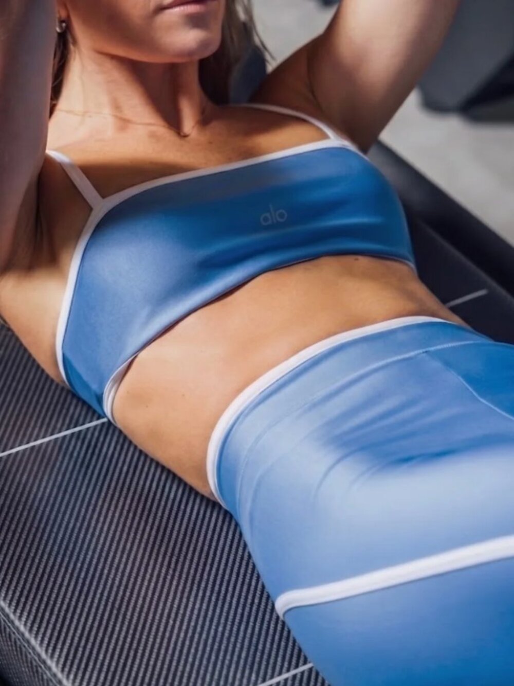 Alo Yoga Airlift Matching Set — Blue with White Trim — Small — Worn Once